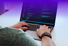 Fondo y pantalla mostrando codificación